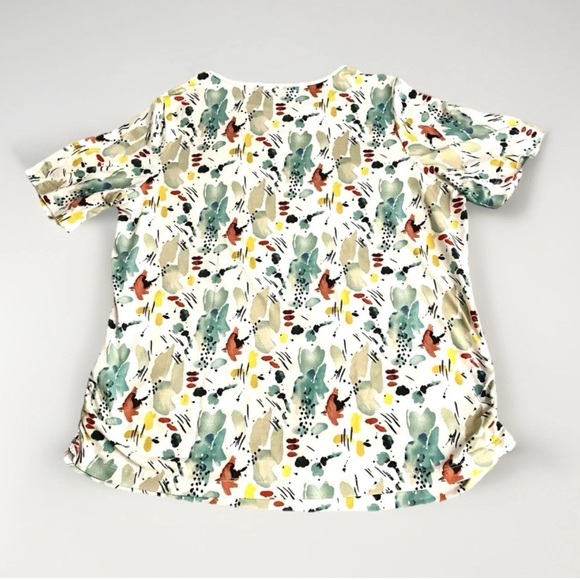 Claire France Plus Size Women’s Abstract Colourful Lightweight T-shirt - Picture 2 of 7